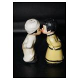 Vtg Pair S&P Shakers Japanese Kissing Shakers
