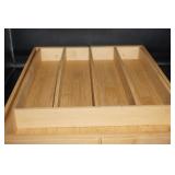 Expandable Utensil Tray