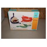 NIP Set of 3 Dough Presses