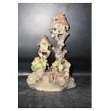Figurine of Flowers & Birdhouses