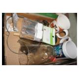 BL of Cups & S/P Shaker