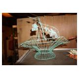 Metal Basket w/leaves