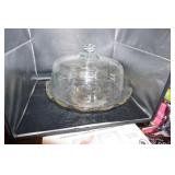 Large Glass Cake Plate w/lid