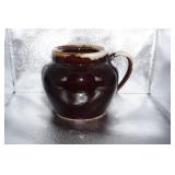 Pfaltzgraff Bean Pot no lid