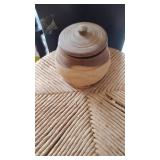 Pottery Bowl w/lid
