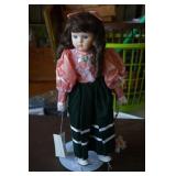 Collectible Porcelain Doll Heritage Mint Coll