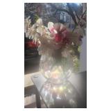 Round Iridescent Bowl w/flowers