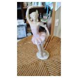 Figurine of a Bellerina