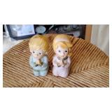 Little Boy & Little Girl Praying Figurine