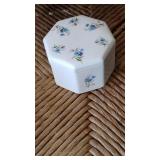Porcelain Trinket Dish w/blue flowers