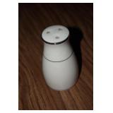 VT Noritake Saltshaker