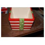 Ceramic Christmas Box Missing Lid
