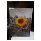NIP Sunflower Canvas Wall Decor