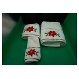 3pc Christmas Bathroom Set w/Poinsettas