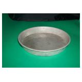 Wilton Round 9 x 1 1/2in Cake Pans