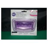 NIP Wilton Sugar Sheets Border Cut & Inserts