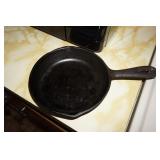 Small Cast Iron Frying Pan 3A size