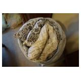 Reversible Grayish Comforter