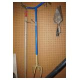 The Garden Claw Tool