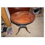 Antq Duncan Phyfe Harp Coffee Table