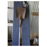 Flat Shovel