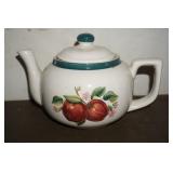 Apple Tea Pot w/lid