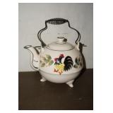 Rooster Tea Pot w/ lid metal handle