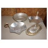 Aluminum Serving Dishes