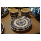 Blue Willow 3 saucers 2 cups