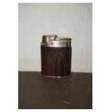 Vtg Lighter w/leather case