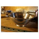 Large 2 Handled Collander