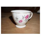 Vtg Coffee Cup w/flowers