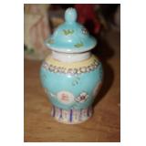 Extra Small Ginger Jar w/lid
