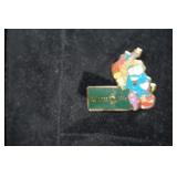 Izzy with Olympic Flame 1996 Atlanta Pin
