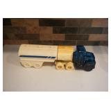 Avon Big Rig Deep Woods Talc