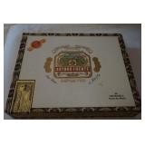 Vtg Cigar Box Arturo Fuente
