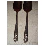 Oneida Prestige Plate Distinction 2 Serving Spoons