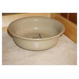 Moira Pottery Made in England Deep Dish Berry Pie