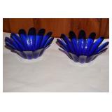 2 Blue Bowls