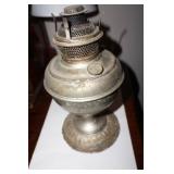 Metal Oil Lamp w/o Chimney