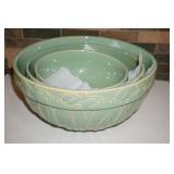Gibson Elite 3 Piece Nesting Pottery Bowls
