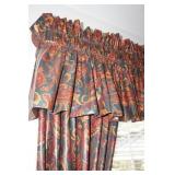2 Window Curtains