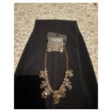 Buck Hill Pierced Earrings & Neclace Set