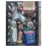 Bl of Holiday Decor