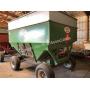 Ficklin 435 gravity wagon, green