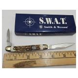 Smith & Wesson S.W.A.T. BullsEye Stag Pen Knife