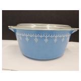 Pyrex Snowflake Bowl w/Lid # 475 VGC