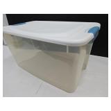 Nice Clear Storage Tote Sterilite