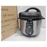 Insta Pot Never Used ? 12.5 x 11 x 14"