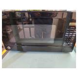 GE Microwave 23.5"x18"x13.5" H